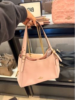 NEW COACH Erin shoulder bag