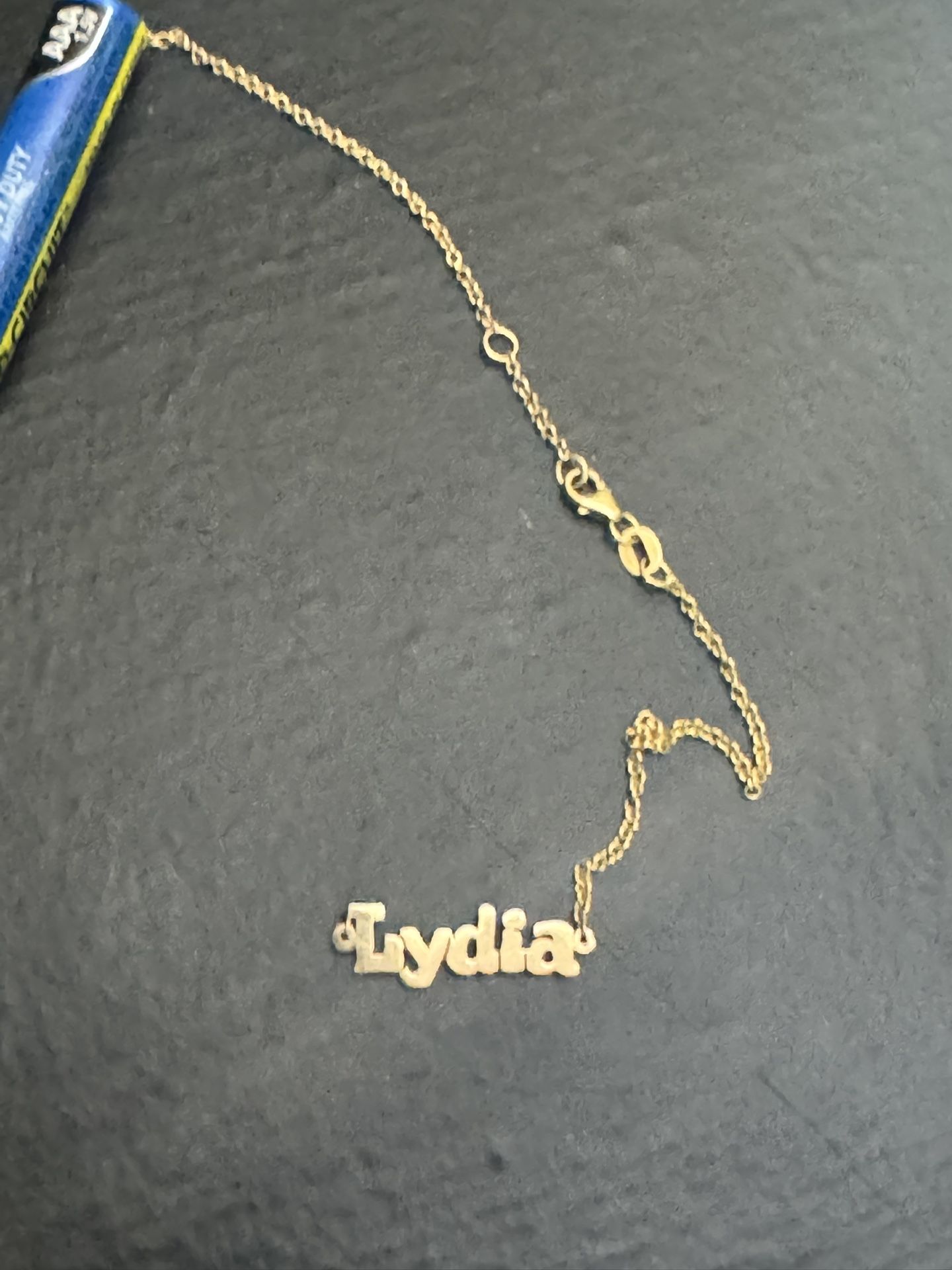 14kt Lydia Pendant And Chain. Dainty. Very Old. My Ex Girlfriends 