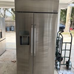 42 Inch Smart Built-In Side-by-Side Refrigerator with 24 Cu. Ft. Total Capacity, External Water & Ice Dispenser, Temperature Controlled Drawers, Metal