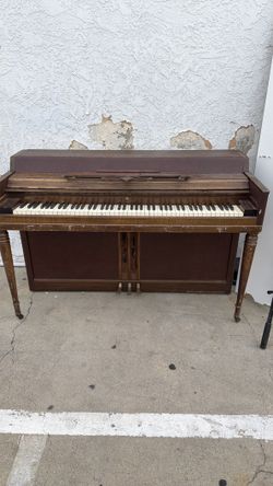 Wurlitzer piano