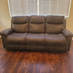 Bob's  Lannister Dual Power Reclining Sofa