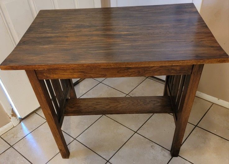 Small Dark Oak Table