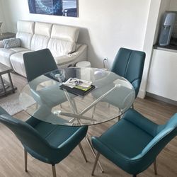 43” Round Glass Dining Table With Polished Stainless Steel Base & 4 Swivel Chairs