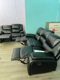 New reclining sofa and loveseat both on sale now don’t Meuse