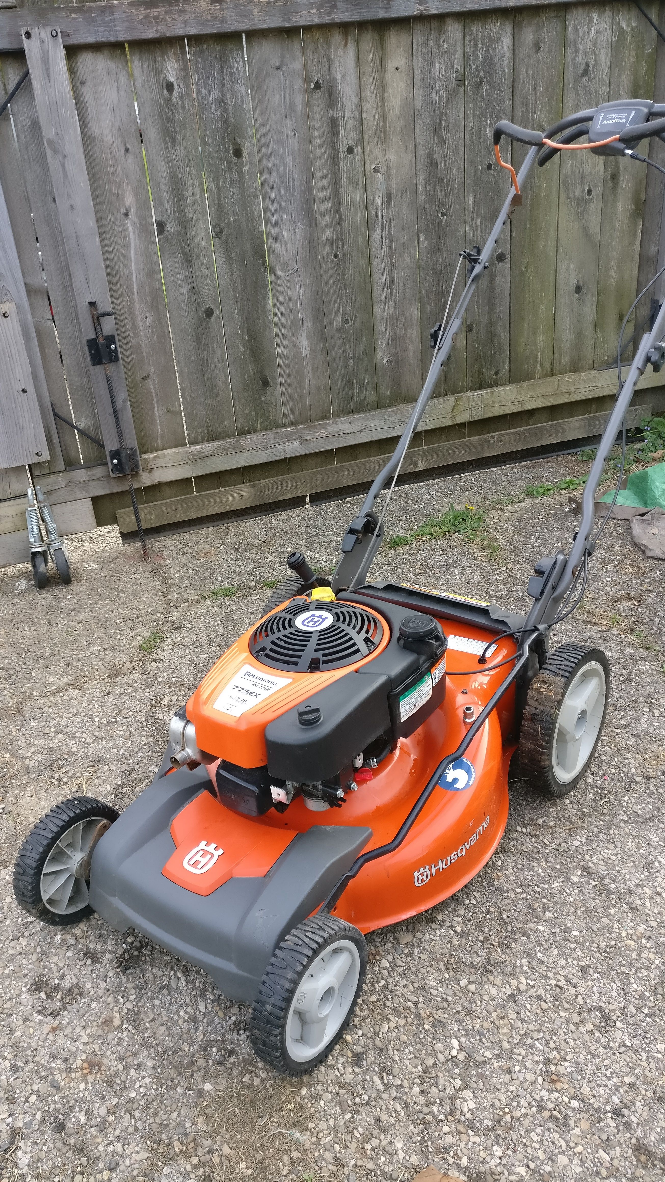 Husqvarna lawn mower hu775h hot sale