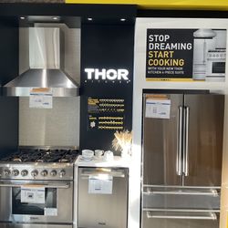 NEW IN THE BOX THOR KICHEN BUNDLE