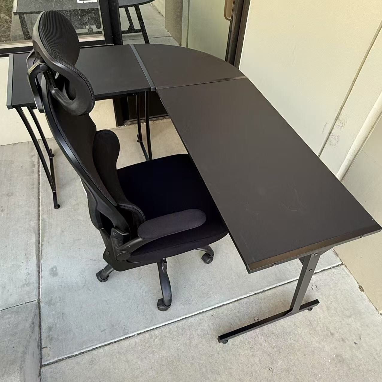 NEW Office Desk With Chair