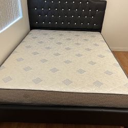 Queen - Size - Frame - With - Mattress