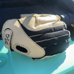 Baseball Glove 