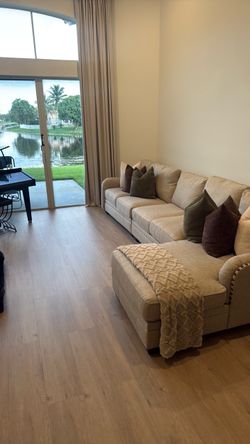 City home sectional