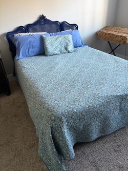 Queen bed