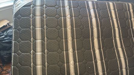 Savannah collection Full sized mattress