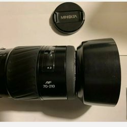 Minolta AF 70-210 Zoom lens For Sony A Mount Very Good Condition