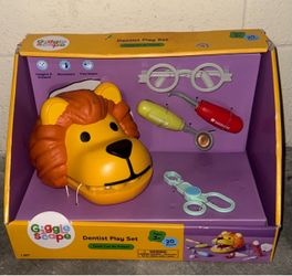 $20  GiggleScape Dentist Play Set 20 Pieces