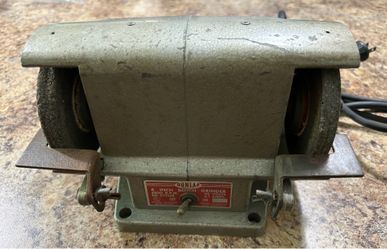 Dunlap 4 inch Bench Grinder