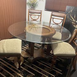 Dining Table For In Elk Grove Ca