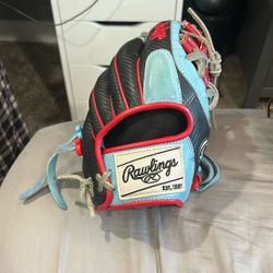 Rawlings Heart Of The Hide Hyper Shell Baseball Glove