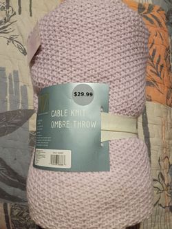 Cable knit ombre