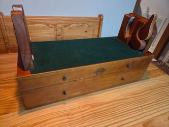 Gun Cleaning Wood Chest with Drawers and Gun Holder