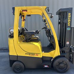 2020 Hyster Propane Gas Forklift 