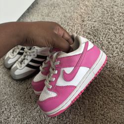 Nike Dunk Size 8c And Puma Size 8c