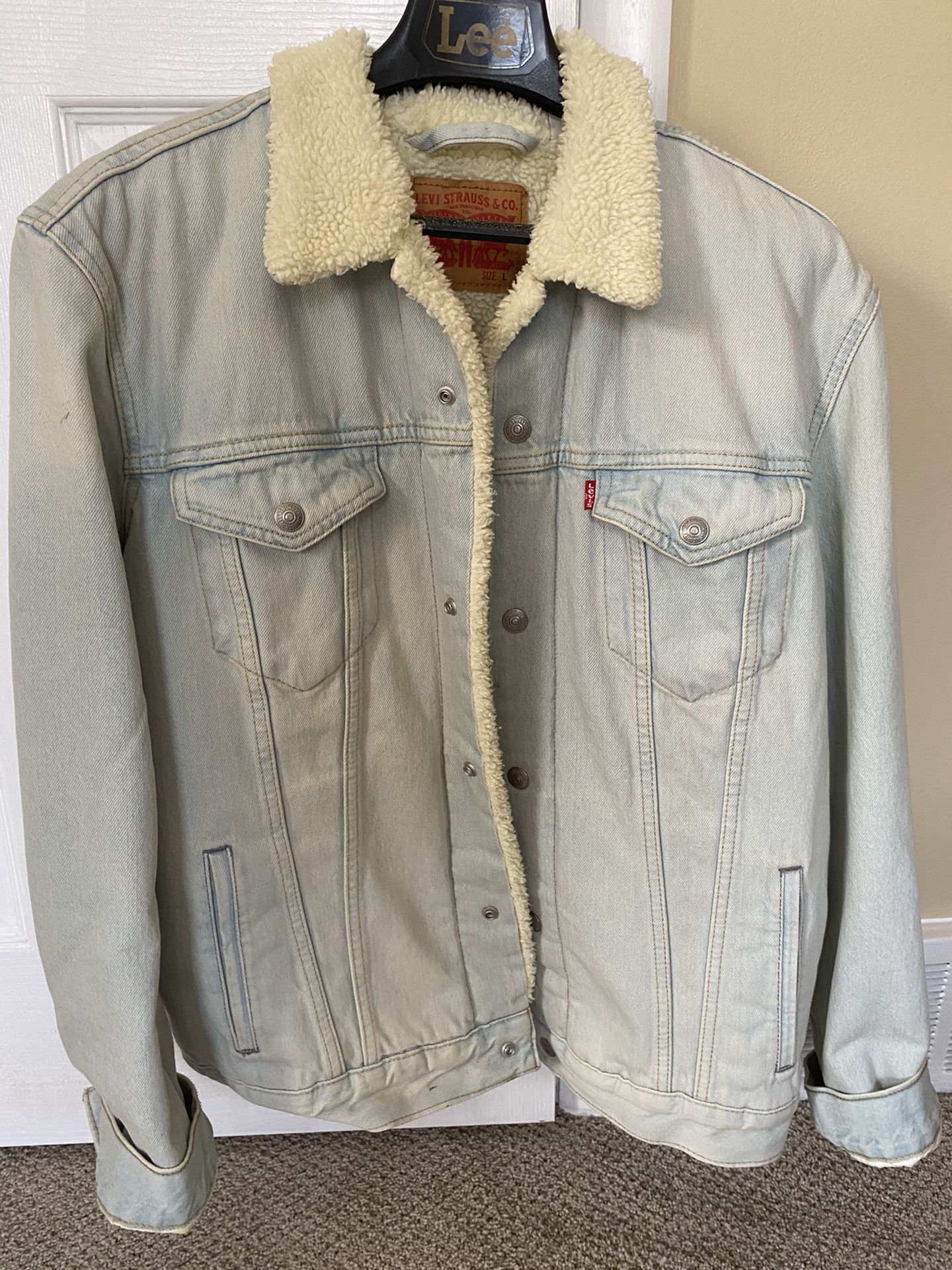 Levi’ Men’sherpa Jean Jacket 