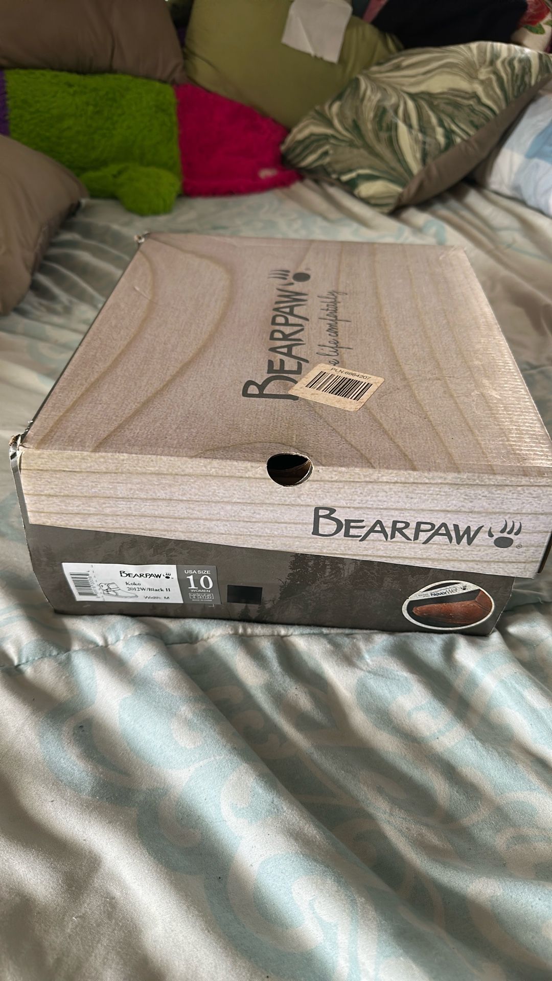 Bearpaw Winter Boots Size 10 Women
