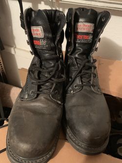 Outdoor Exchange black leather boots.size 8 1/2.