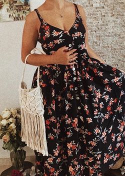 Floral black dress M