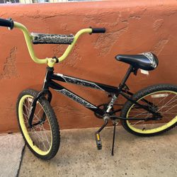 Huffy Rockstar 18” Boys