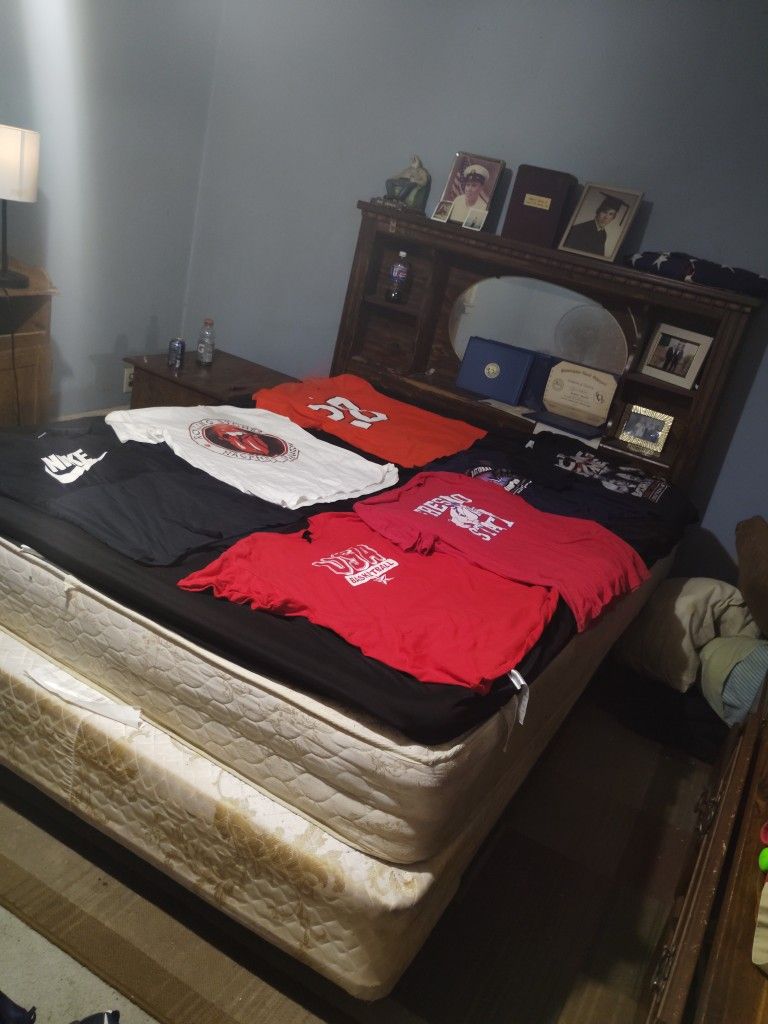 7 Different Types And Colors Are Tee Shirts 10!Each 50 Of You Buy All At Once