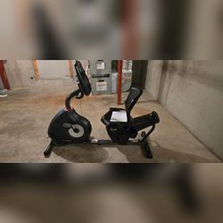 Schwinn 230 Recumbent Exercise Bike - Good - Roseto, PA