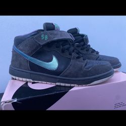 Nike Sb Northern Lights Mid Size 9.5 