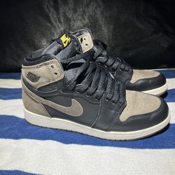 Size 7y Air Jordan 1 PALOMINO