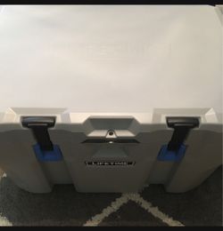 Rent Or For Sale: Lifetime 55qt Cooler