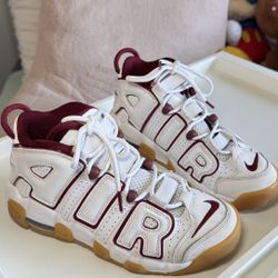 Nike Air More Uptempo – White/Gum/Team Red (4Y) 