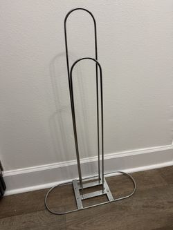 Hanger Stacker