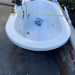 Bain Ultra Hydro Massage Tub 