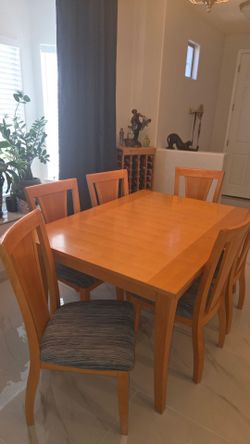 Table and 6 chairs