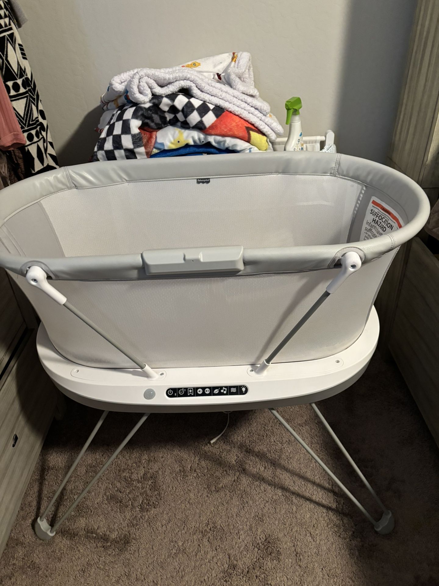 Fisher Price Bassinette