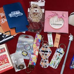 Makeup, Nails and Random Items