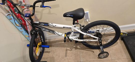 Boys bike 20 in