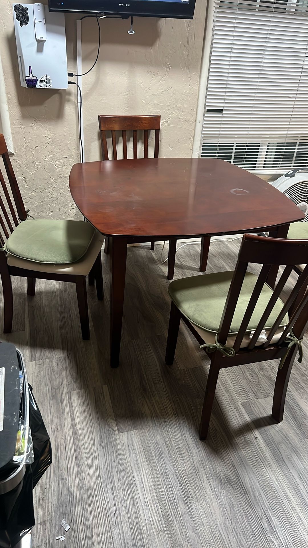 Dining Table With Chairs