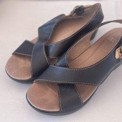 Dansko Size 37