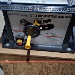 10-in Table Saw