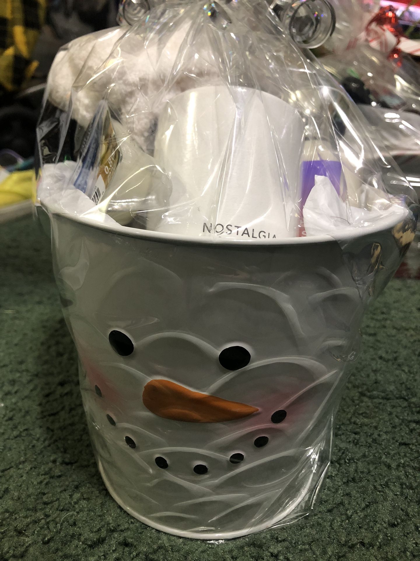 LADIES SNOWMAN BATH & BODY GIFT BASKET NEW