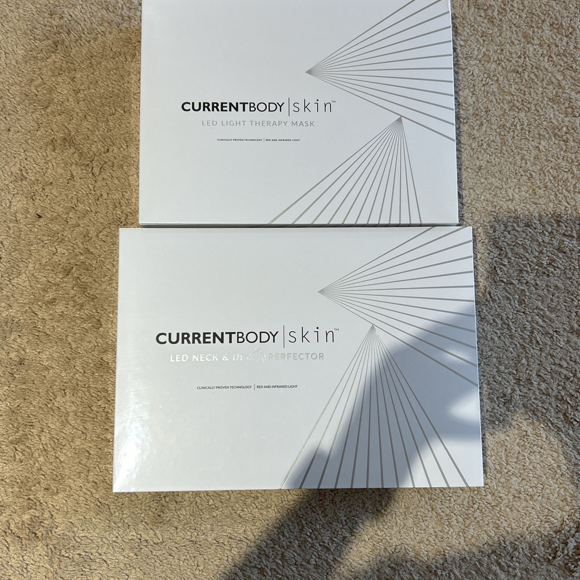 CURRENTBODY LED LIGHT FACE & NECK MASK