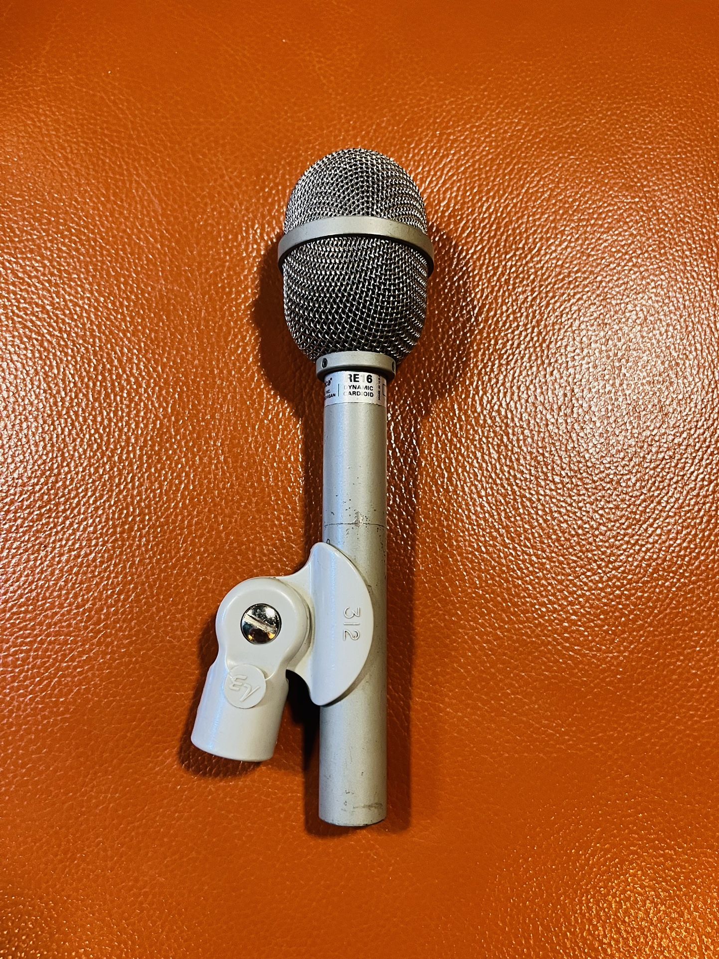 Electro Voice RE16 dynamic microphone