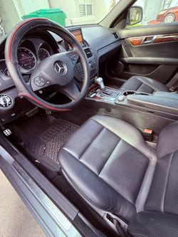 2009 Mercedes-Benz C-Class