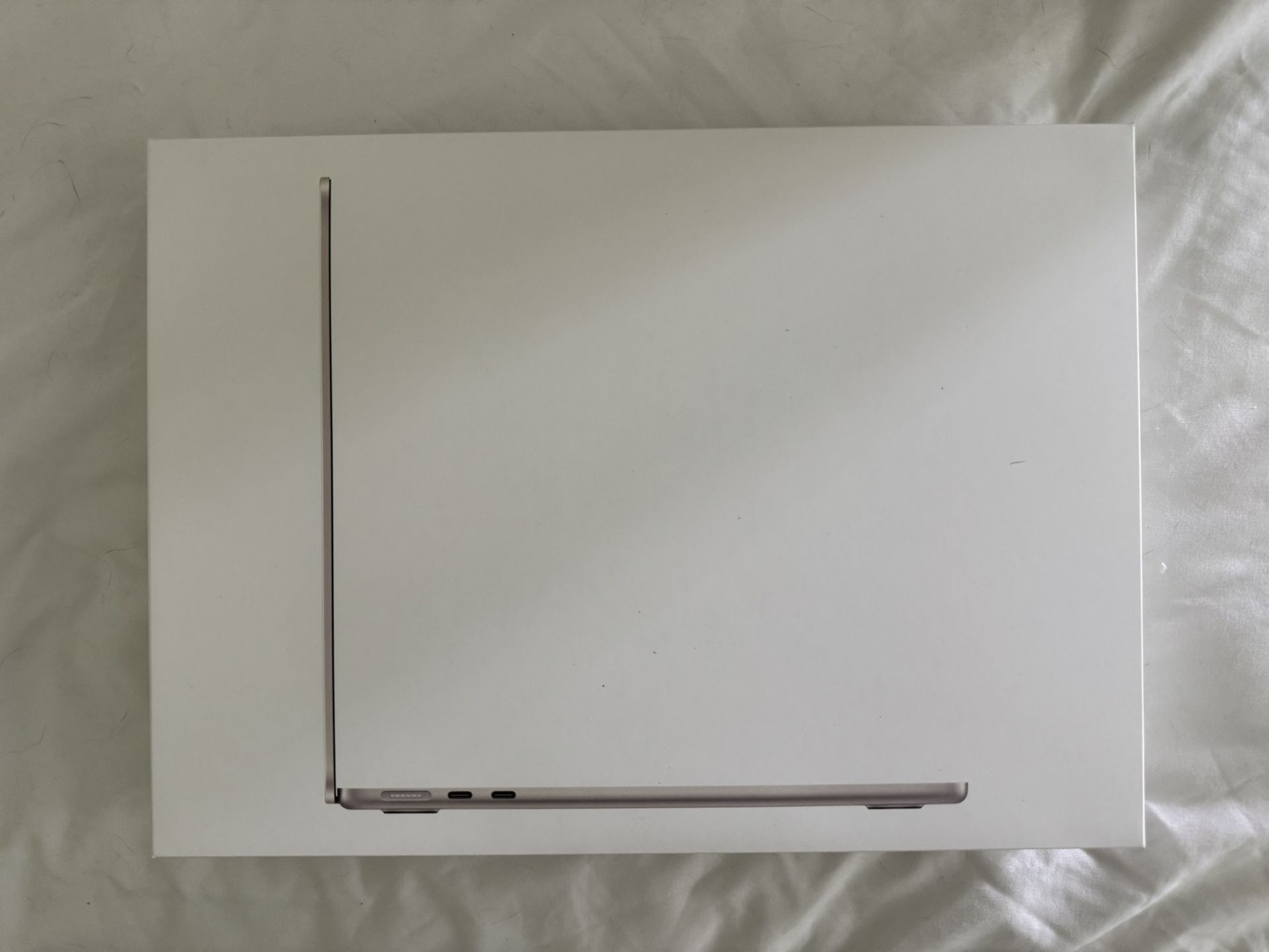 Brand New Apple 2025 MacBook Air 13-inch Laptop with M4 chip